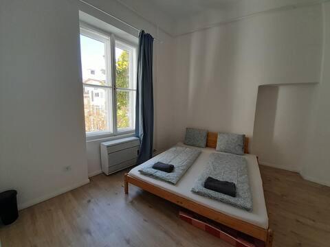 Sunny Rooms At Danube Budapest Luaran gambar